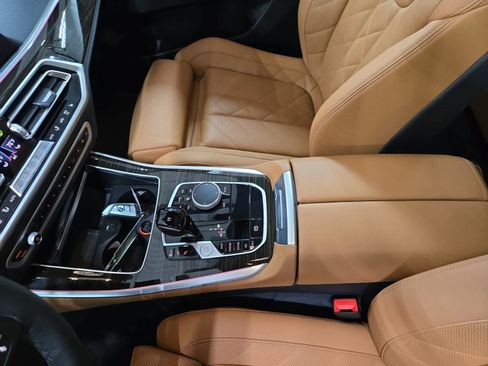 Used 2023 BMW X5 xDrive40i w/ Premium Package image 28