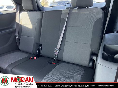 Certified 2023 Chevrolet Traverse LT image 15