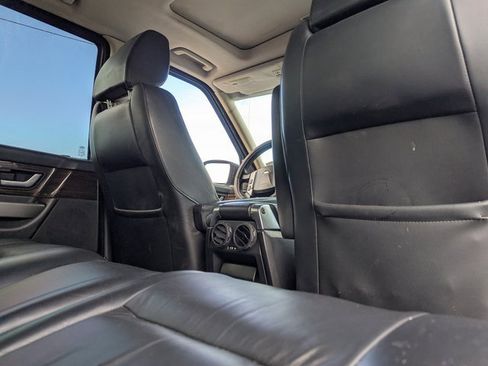 Used 2008 Land Rover Range Rover Sport HSE image 29