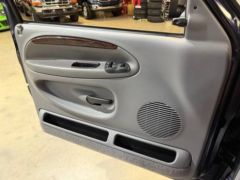 Used 1998 Dodge Ram 2500 Truck 2WD Quad Cab image 43