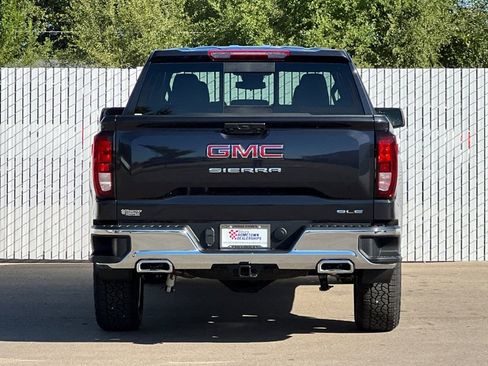 New 2026 GMC Sierra 1500 SLE image 5