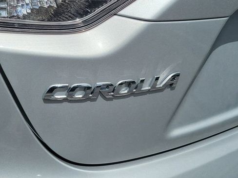 Used 2023 Toyota Corolla LE image 5
