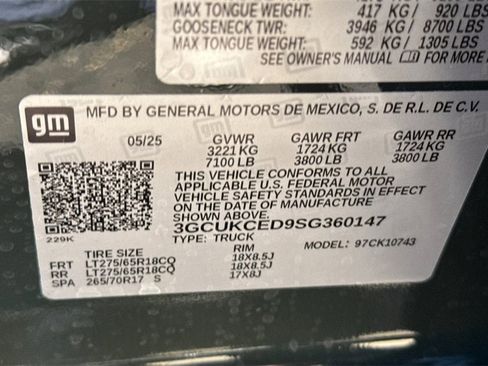 New 2025 Chevrolet Silverado 1500 Custom Trail Boss w/ Dark Appearance Package image 26