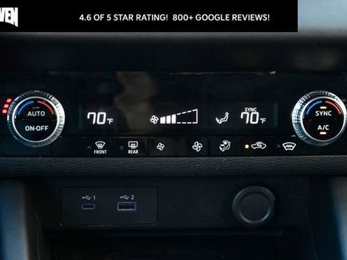 Used 2023 Mitsubishi Outlander SE image 24