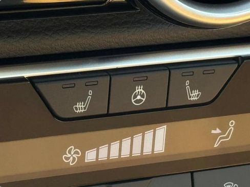 Certified 2025 Nissan Sentra SV w/ SV Premium Package FWD image 26