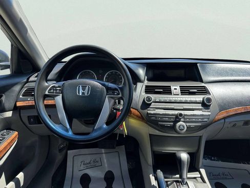 Used 2012 Honda Accord EX image 17