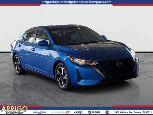 Used 2024 Nissan Sentra SV FWD image 1