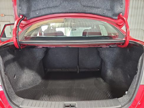 Used 2018 Nissan Sentra SR Turbo w/ Protection Package FWD image 12
