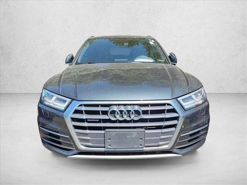 Used 2018 Audi Q5 2.0T Premium Plus w/ Premium Plus Package AWD/4WD image 2