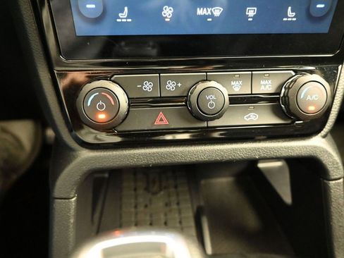 Used 2024 Ford Ranger XLT w/ Equipment Group 301A High image 16