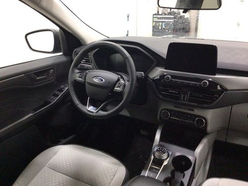 Used 2023 Ford Escape Active image 15