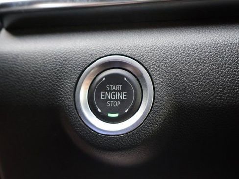 Certified 2025 GMC Terrain Elevation AWD/4WD image 29