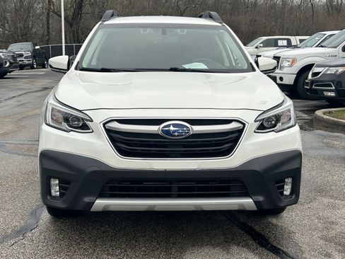 Used 2020 Subaru Outback Limited image 2