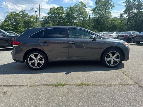 Used 2014 Toyota Venza XLE w/ XLE Premium Package AWD/4WD image 7