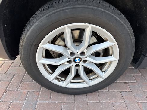 Certified 2023 BMW X5 xDrive40i w/ Premium Package image 13