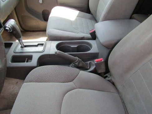 Used 2015 Nissan Frontier S RWD image 6
