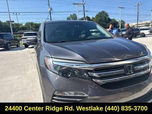Used 2017 Honda Pilot Elite image 11