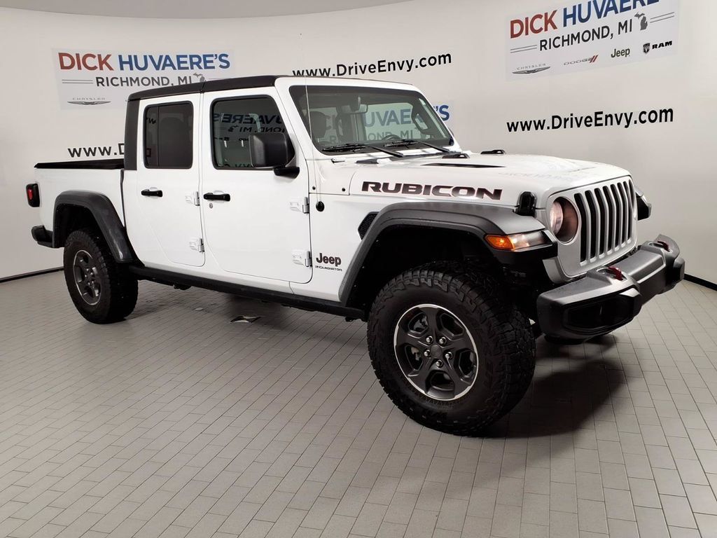 Used 2023 Jeep Gladiator Rubicon w/ Cold Weather Group AWD/4WD image 3