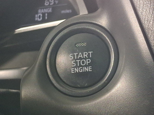 Used 2018 MAZDA MAZDA3 Touring FWD image 23