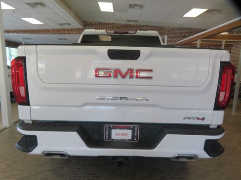 Used 2021 GMC Sierra 1500 AT4 w/ AT4 Value Package AWD/4WD image 87