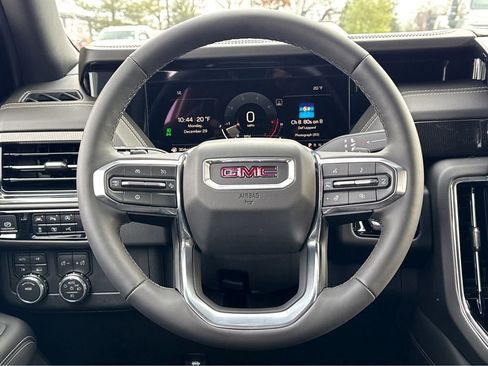 New 2026 GMC Yukon XL Elevation w/ LPO, Get Active Package AWD/4WD image 16