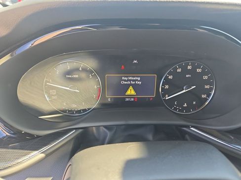 Used 2023 Buick Envision Preferred image 19