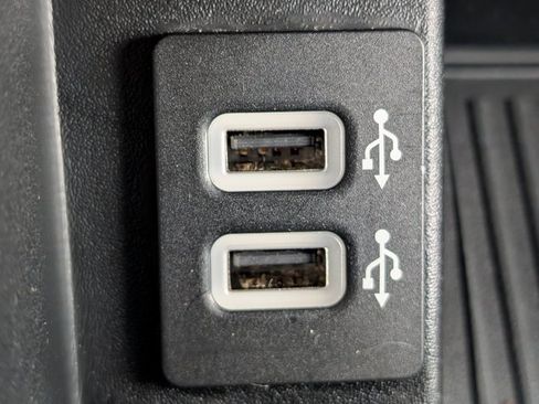 Used 2020 Ford F150 Platinum w/ Equipment Group 701A Luxury image 22