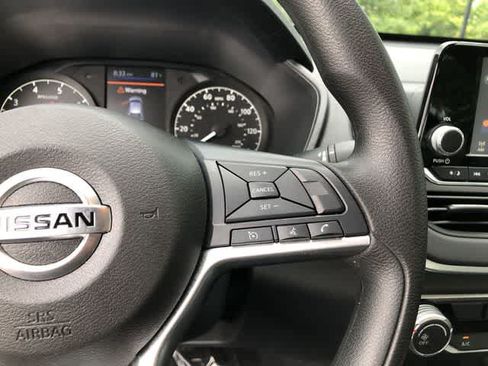 Used 2022 Nissan Altima 2.5 S FWD image 29