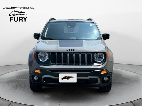 Used 2023 Jeep Renegade Latitude AWD/4WD image 8