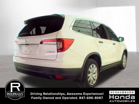 Used 2019 Honda Pilot LX image 2