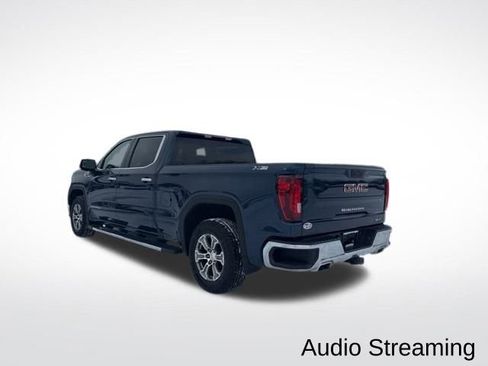 Used 2022 GMC Sierra 1500 SLT w/ SLT Convenience Package image 3