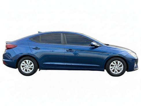 Used 2020 Hyundai Elantra SE image 7