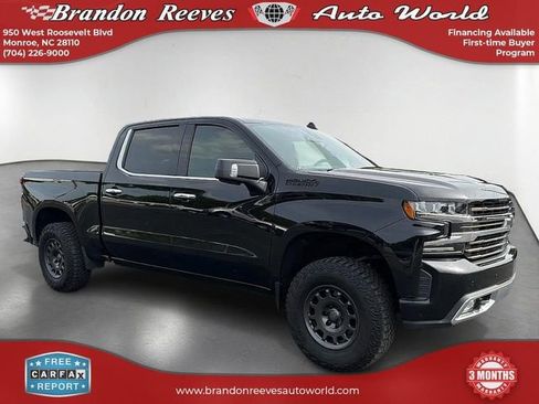 Used 2019 Chevrolet Silverado 1500 High Country w/ Technology Package AWD/4WD image 3