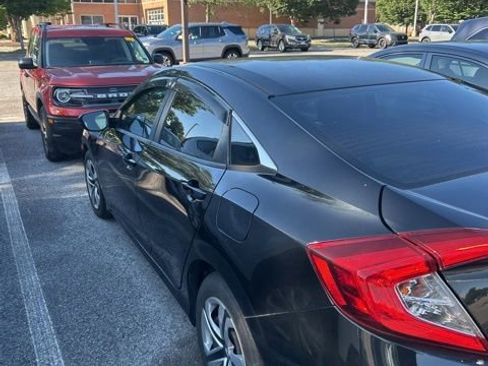 Used 2017 Honda Civic LX image 4