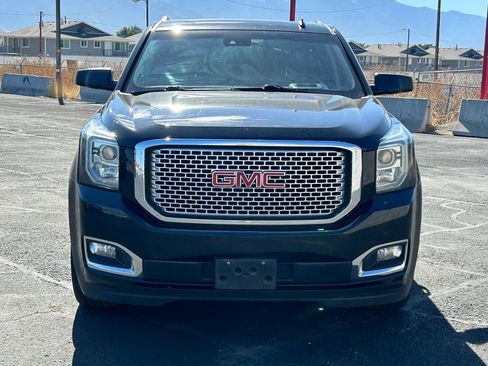 Used 2015 GMC Yukon Denali w/ Touring Package AWD/4WD image 8