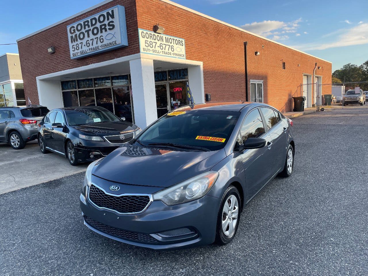 Used 2016 Kia Forte LX FWD image 2