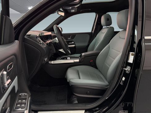 Certified 2026 Mercedes-Benz GLB 250 image 5