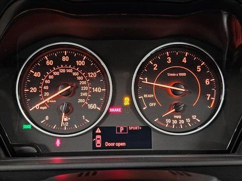 Used 2017 BMW 230i Convertible image 11