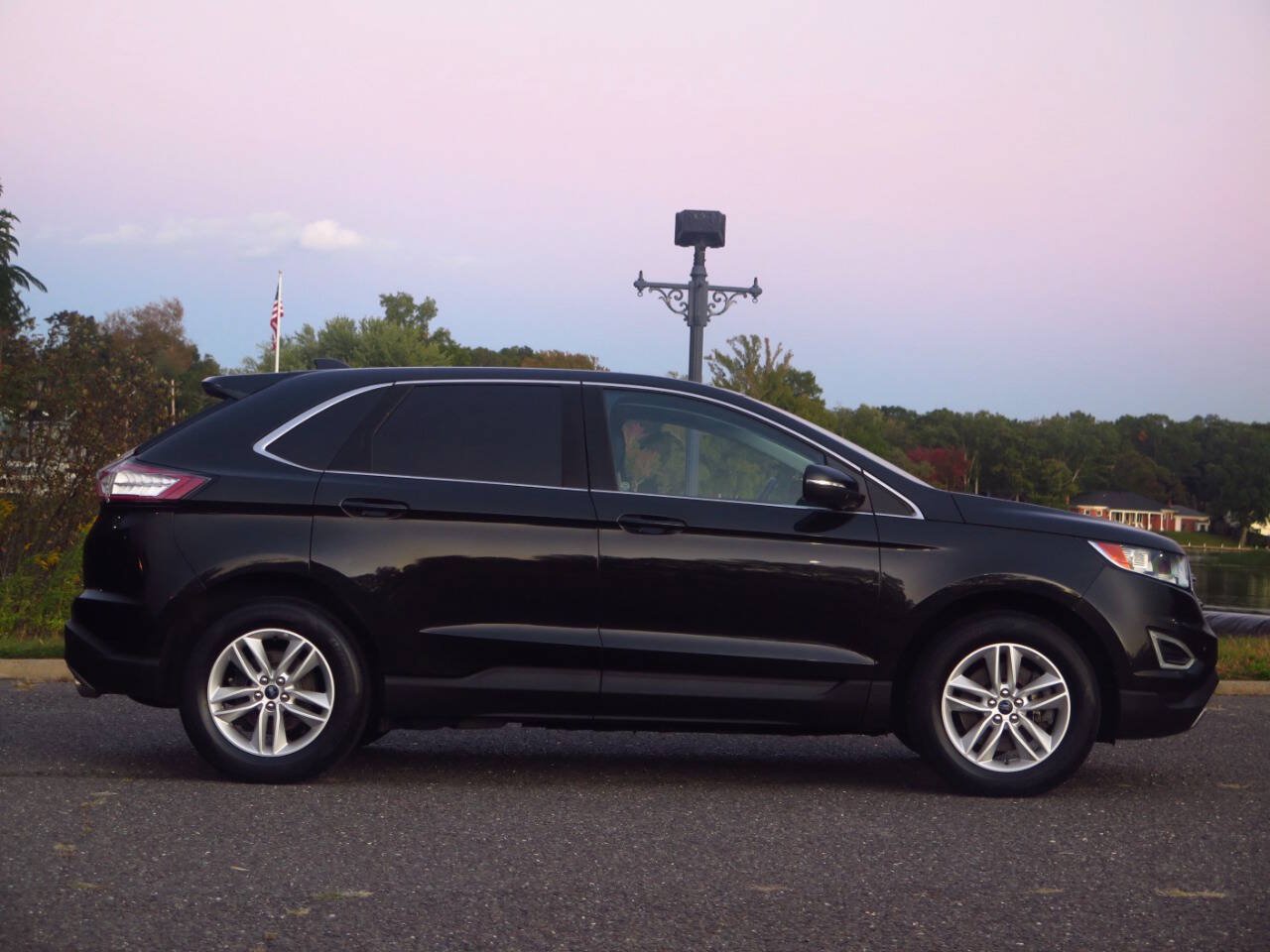 Used 2015 Ford Edge SEL w/ Equipment Group 201A AWD/4WD image 5