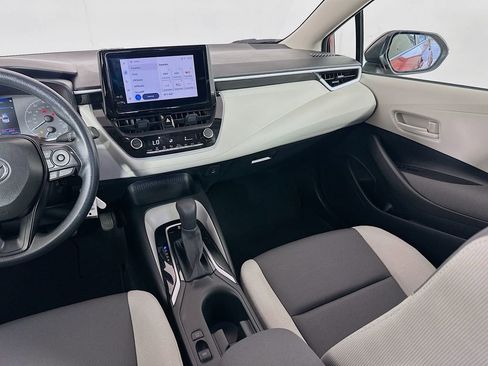 Certified 2025 Toyota Corolla LE image 22