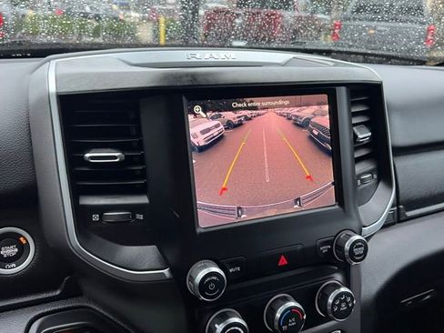 Used 2019 RAM 1500 Big Horn image 22