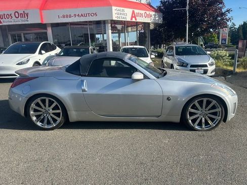 Used 2004 Nissan 350Z Enthusiast image 4