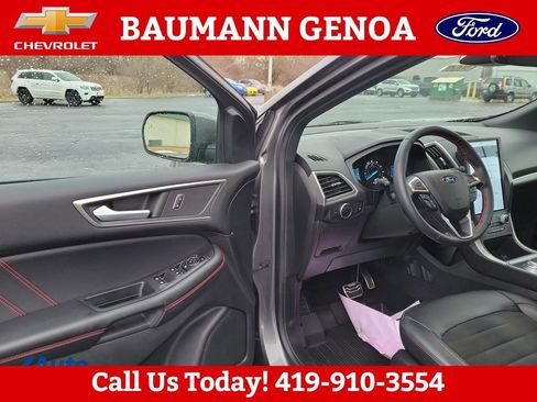 Used 2023 Ford Edge ST-Line AWD/4WD image 5