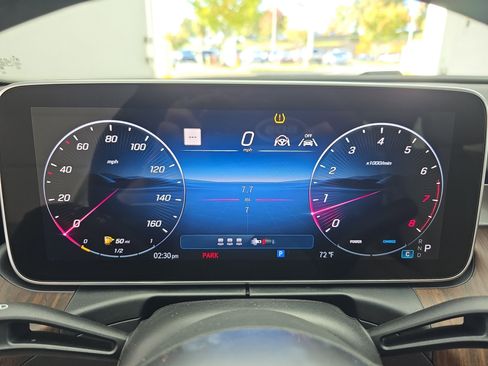 New 2026 Mercedes-Benz C 300 4MATIC Sedan image 19