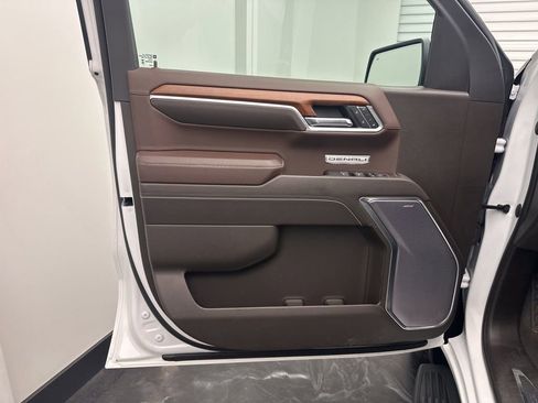 Used 2023 GMC Sierra 1500 Denali image 16