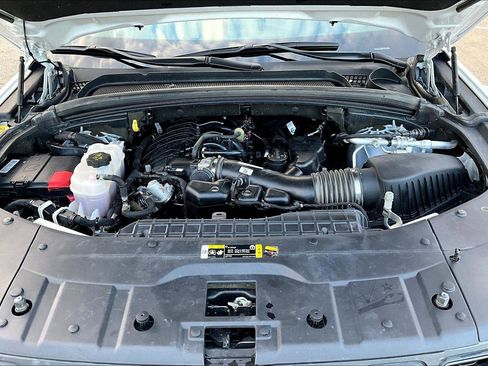 Used 2023 Jeep Grand Cherokee Altitude image 10