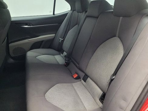 Used 2023 Toyota Camry LE image 18