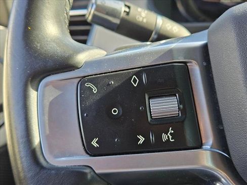 Used 2022 Land Rover Discovery S R-Dynamic image 15