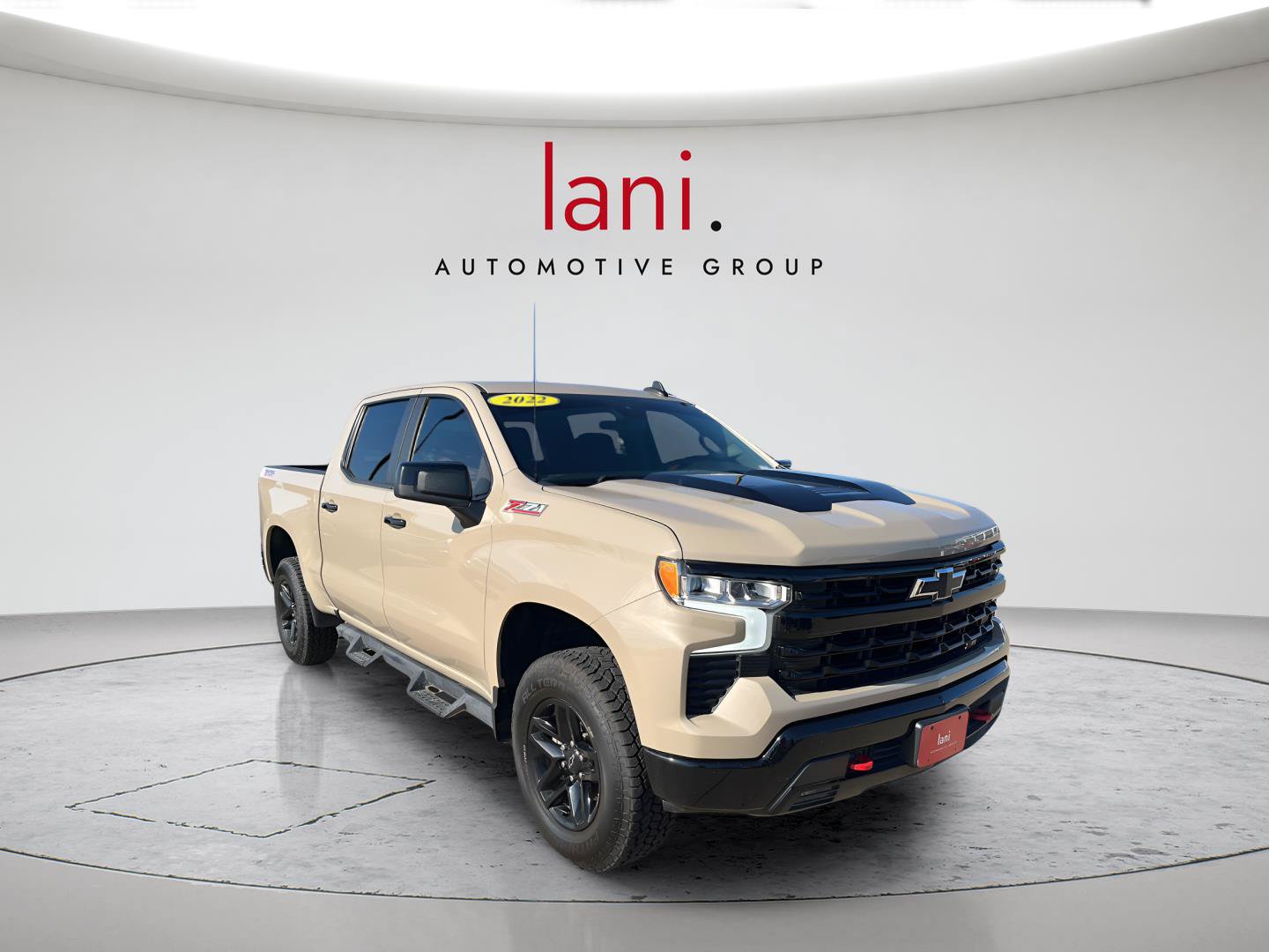 Used 2022 Chevrolet Silverado 1500 LT Trail Boss w/ Protection Package AWD/4WD image 1