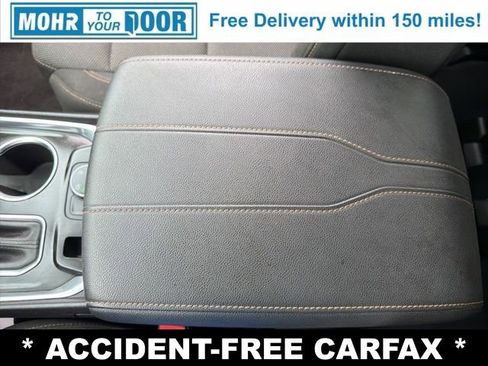 Used 2020 Chevrolet Traverse LS AWD/4WD image 20